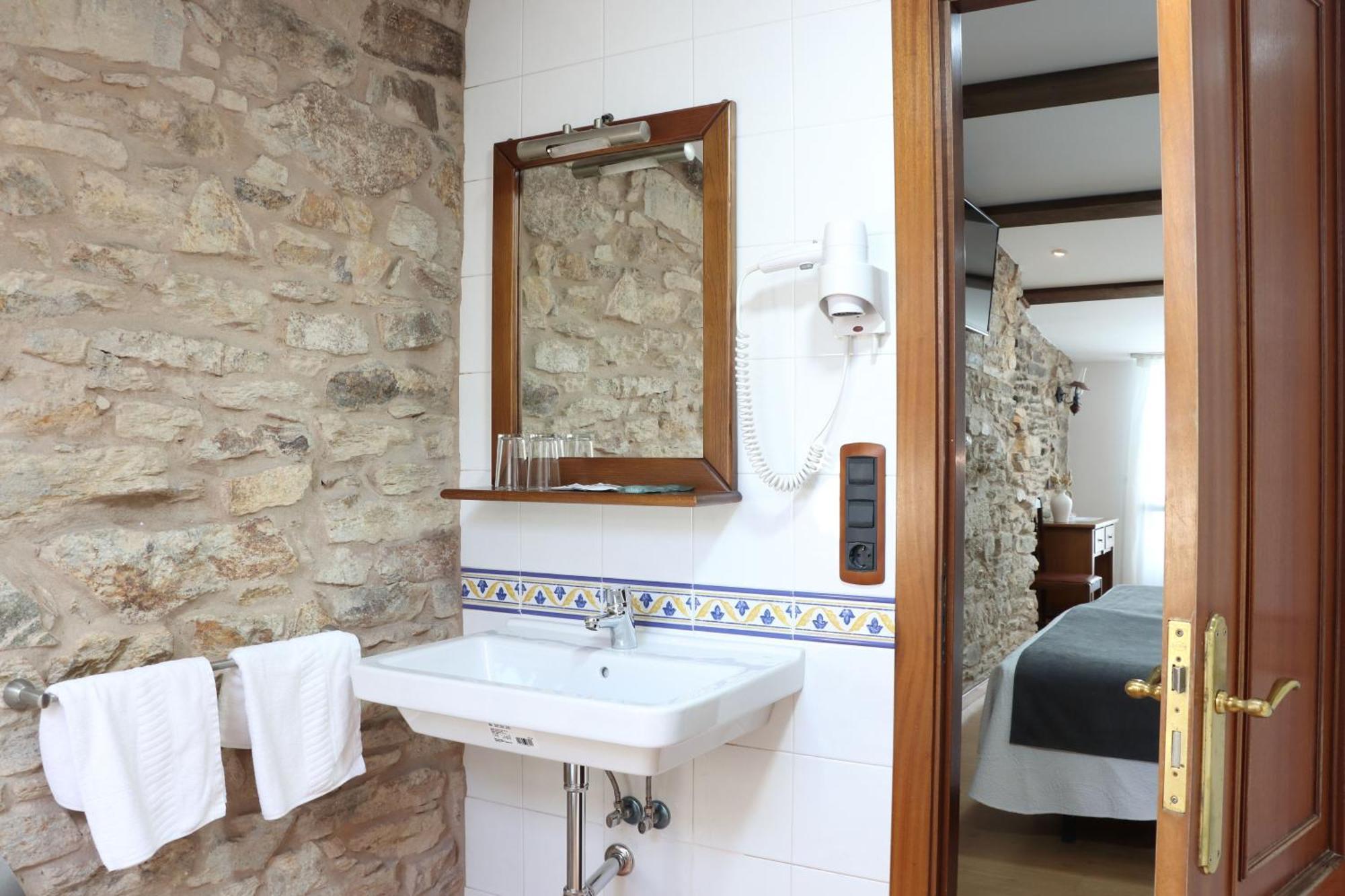 Hotel Pazos Alba Santiago de Compostela Exterior photo